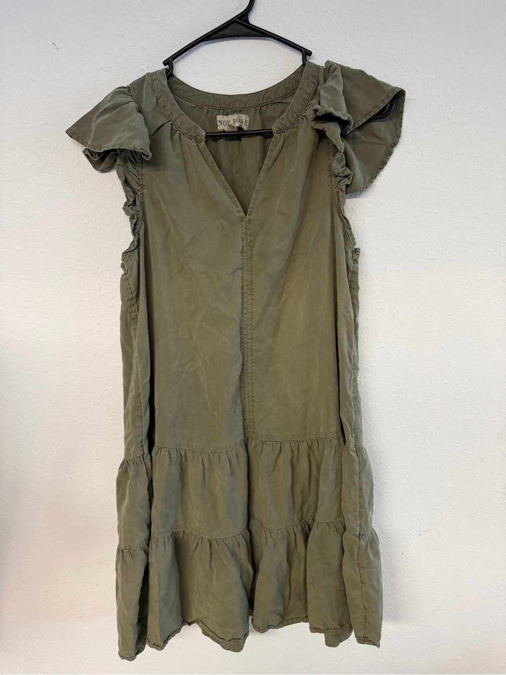 Knox Rose Olive Green Tiered Midi Dress with Flutter Sleeves